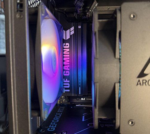 NZXT Ryzen 9800X3D 7800X3D X3D 5070 RTX 5070TI TI Skopje MK Makedonija Evtino Eftino kompjuter kanter cs2 700FPS FPS 800 900 500 400 360 10